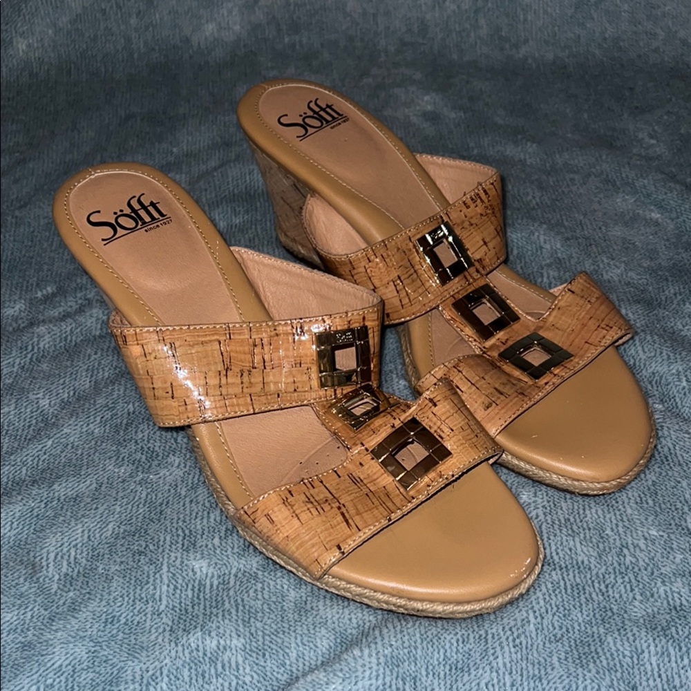 Sofft cork wedge sandals size 8.5